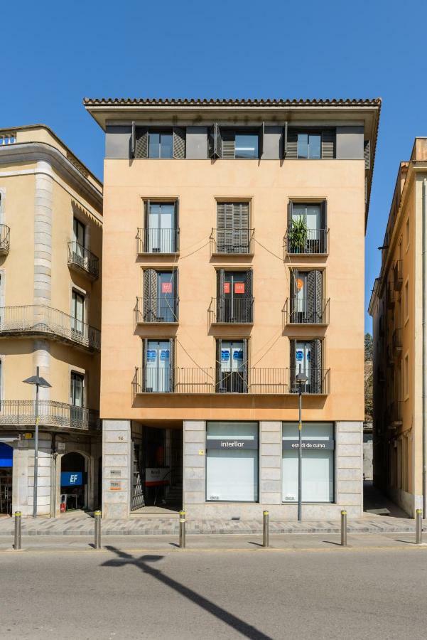 Apg Placa Catalunya Girona Exterior photo